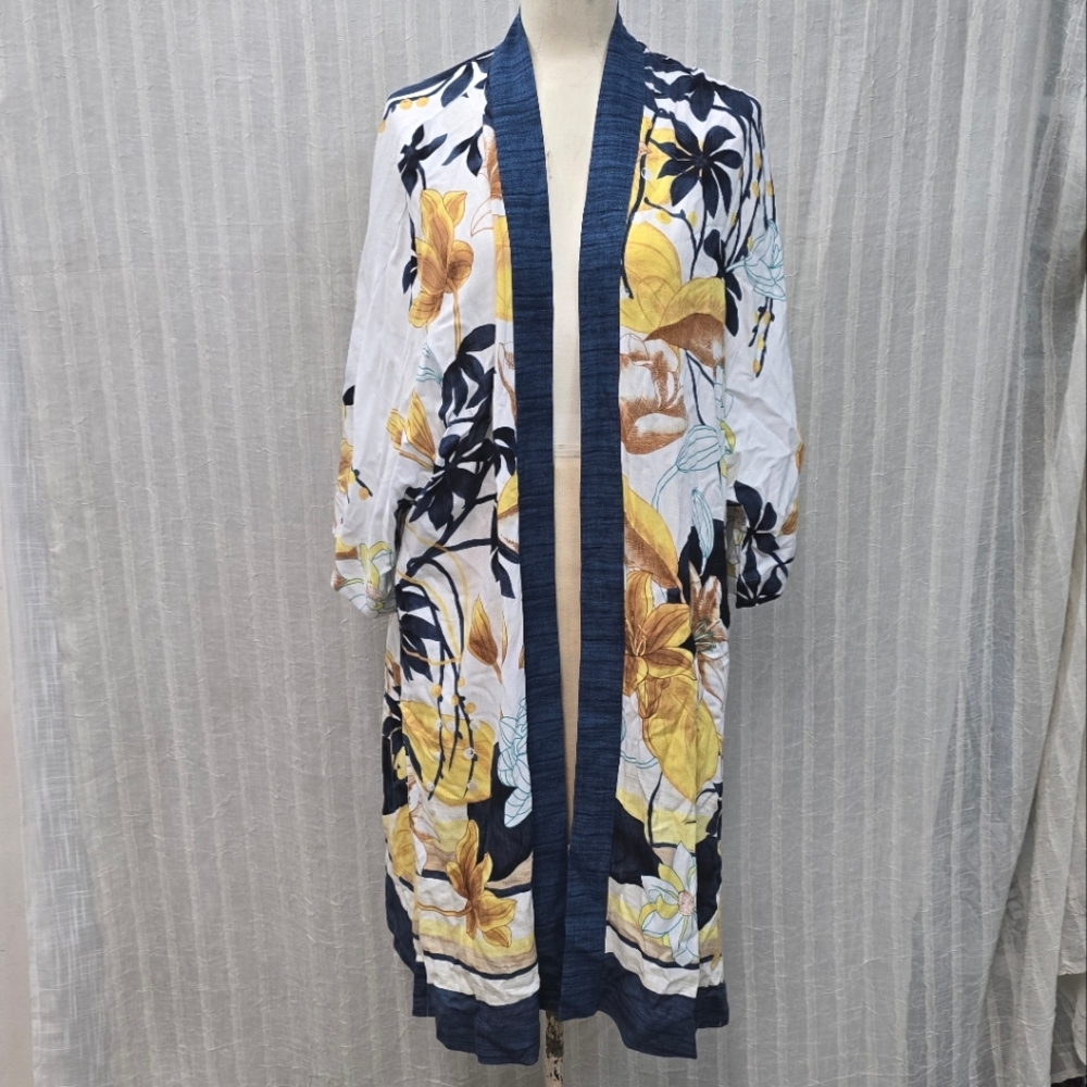 Chico's White and Yellow Floral Robe Kimono